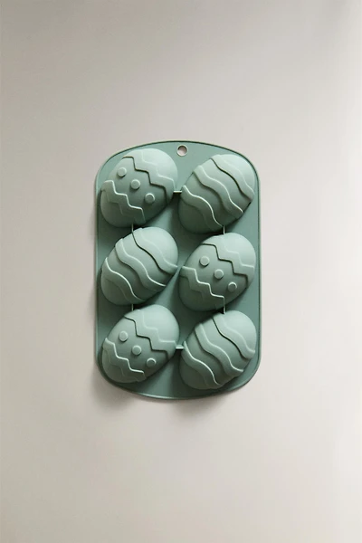 EASTER EGG BAKING MOULD