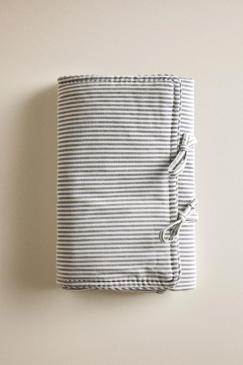 STRIPED BABY CHANGING MAT