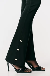 FLARE LEGGINGS WITH BOTTOM BUTTONS