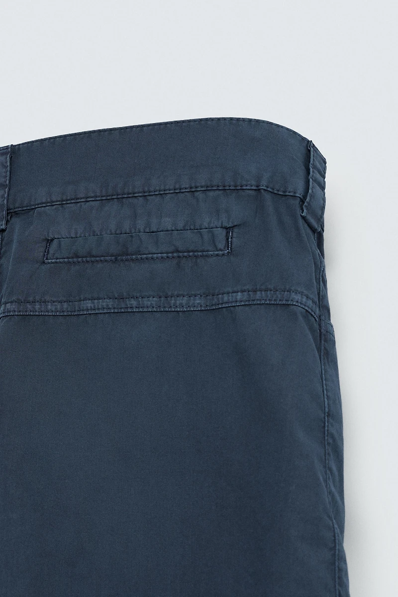 WASHED COTTON BERMUDA SHORTS