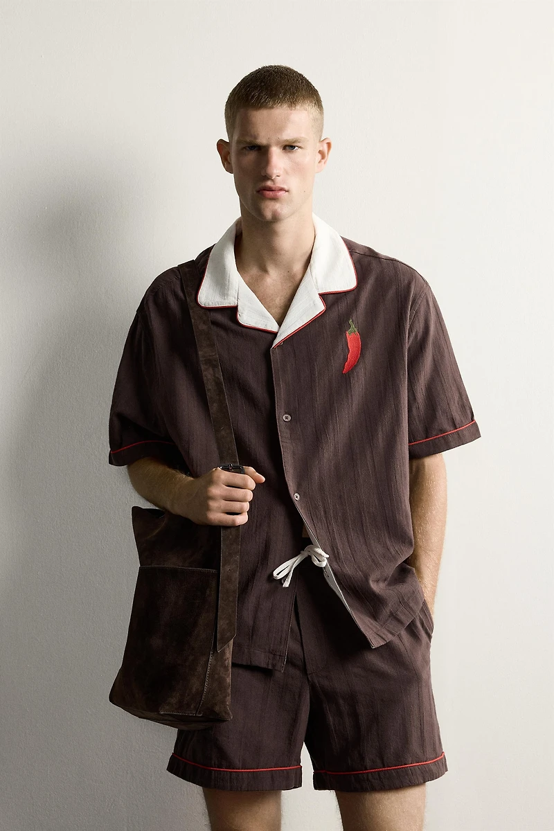 CHILI EMBROIDERY RELAXED FIT SHIRT
