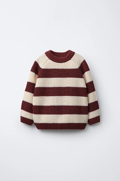 PULL EN MAILLE AVEC LAINE RAYURES