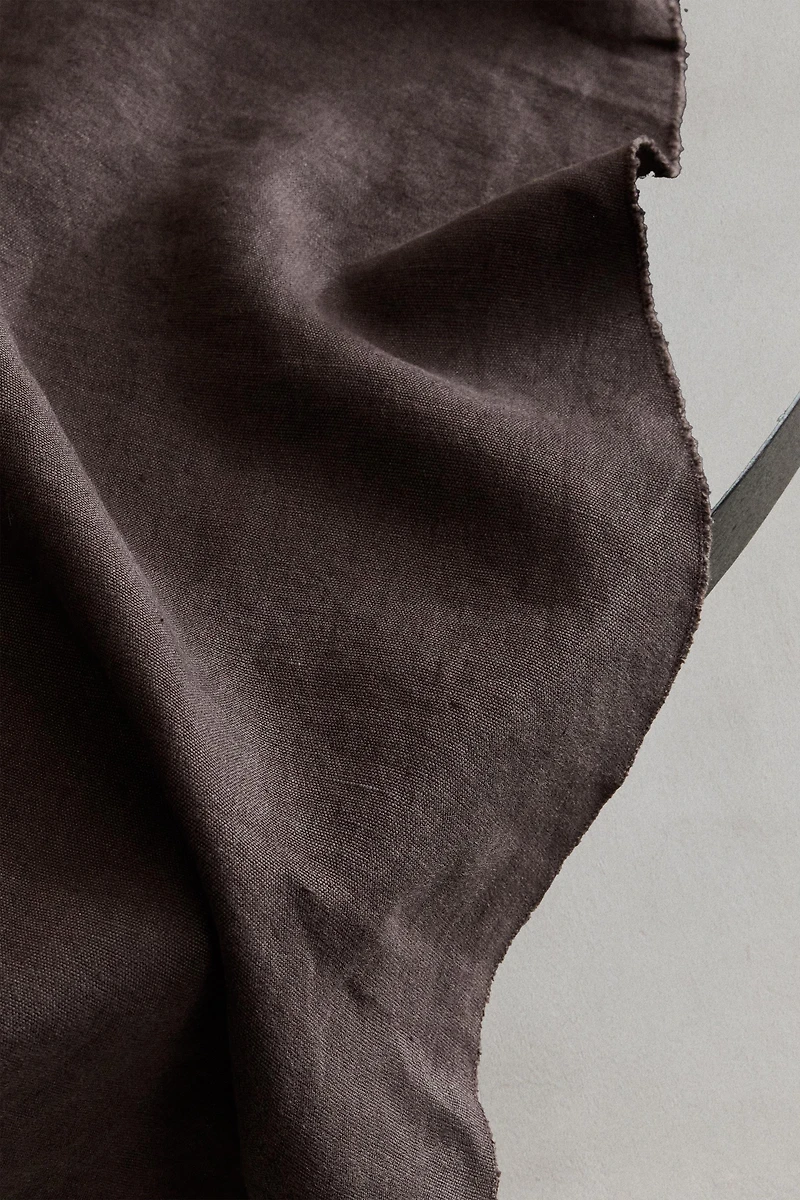 TABLECLOTH 01