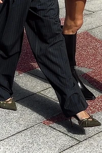 BUCKLED STRAP HEELED SHOES