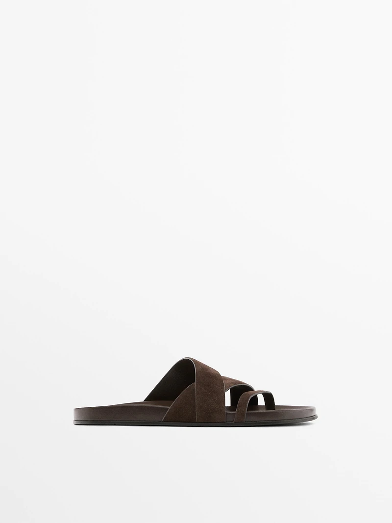 Leather strap sandals