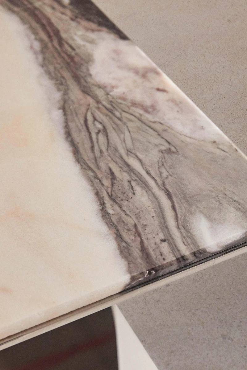 SIDETABLE 05