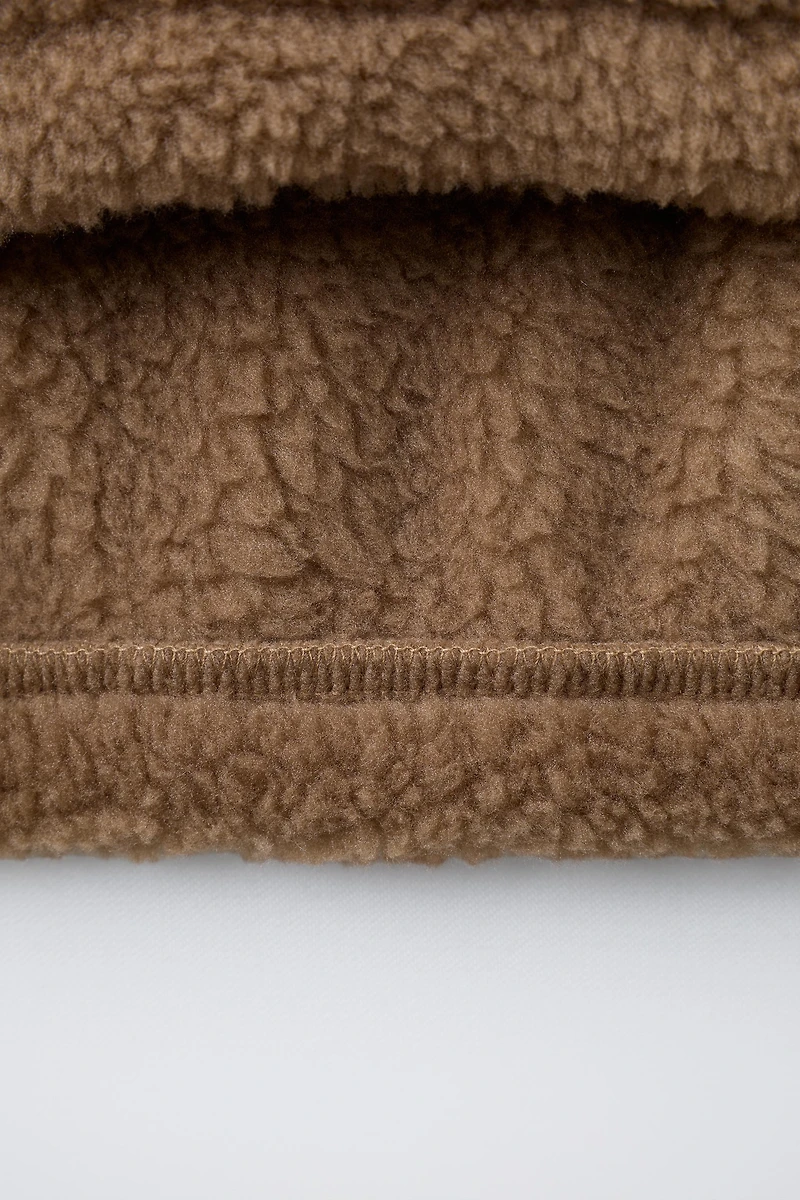 SWEAT EFFET MOUTON ÉTIQUETTE