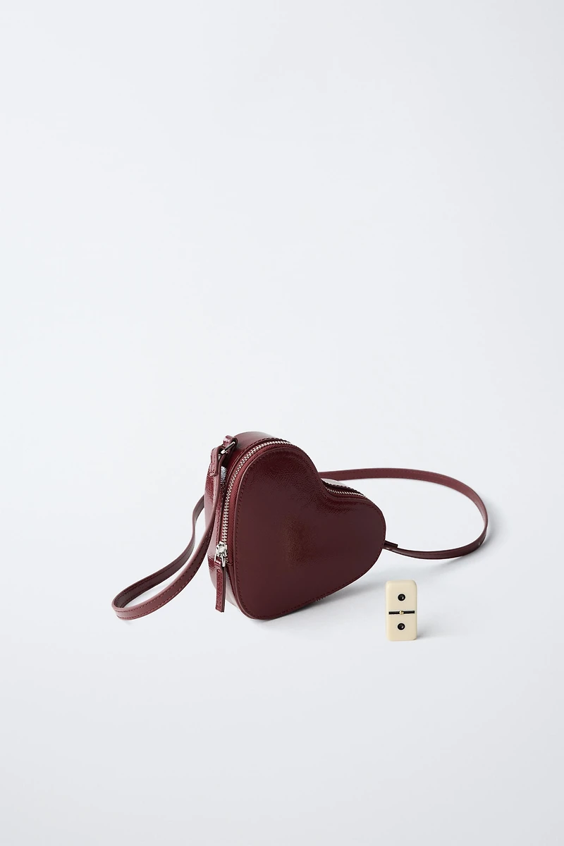 HEART CROSSBODY BAG