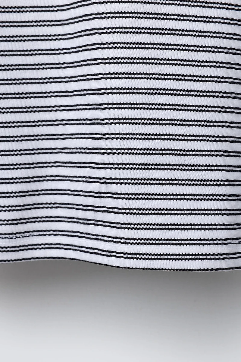 STRIPED CUT-OUT TOP