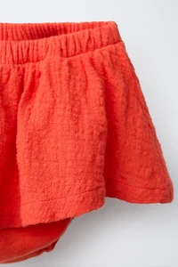 SKIRTED BOTTOMS