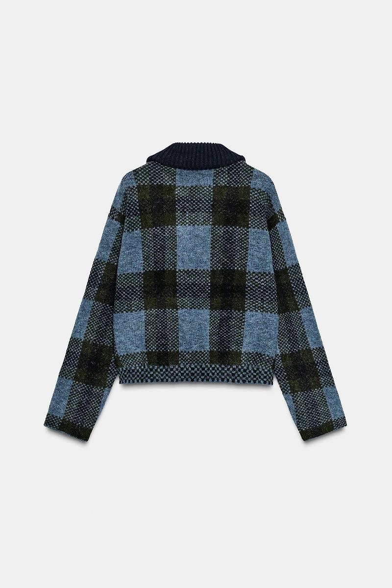 GILET EN MAILLE À CARREAUX