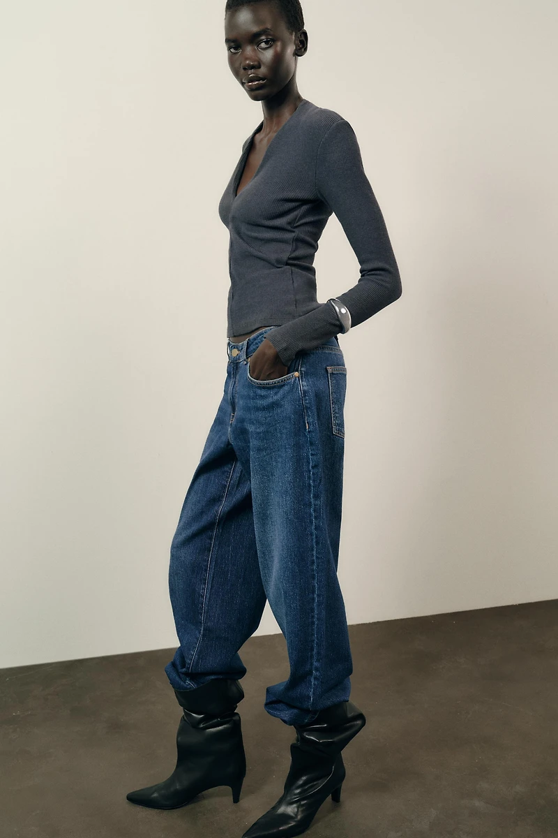 RIB V-NECK TOP