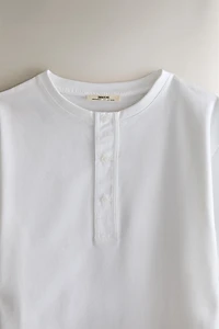 T-SHIRT COTON BOUTONS