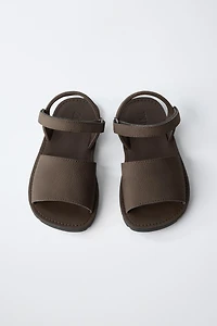 WIDE STRAP SANDALS