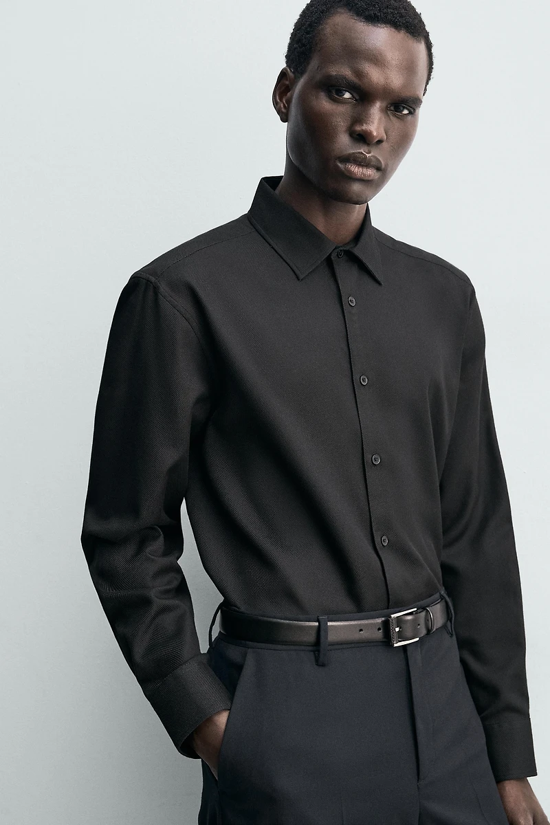 EASY CARE TEXTURED SHIRT