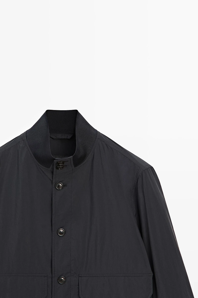 Bomber jacket with pocket details