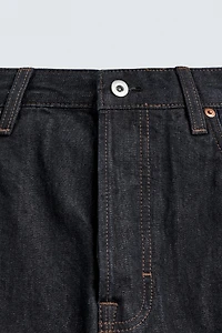 STRAIGHT FIT JEANS