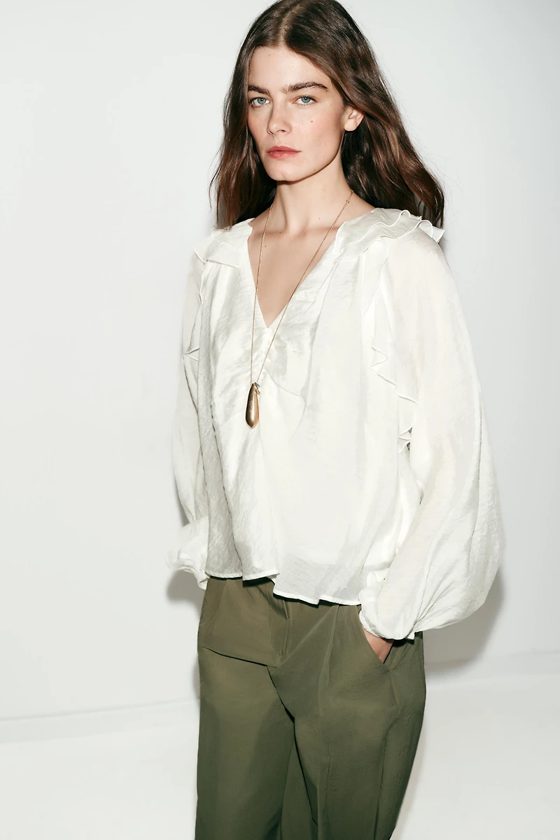 RUFFLED RUCHE BLOUSE