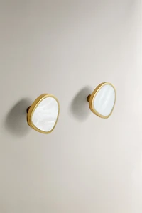 SET OF IRREGULAR MOTHER-OF-PEARL KNOBS (SET OF 2)