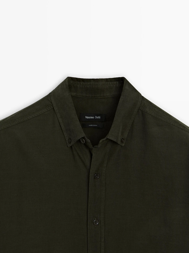 Regular fit needlecord shirt
