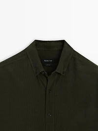 Regular fit needlecord shirt