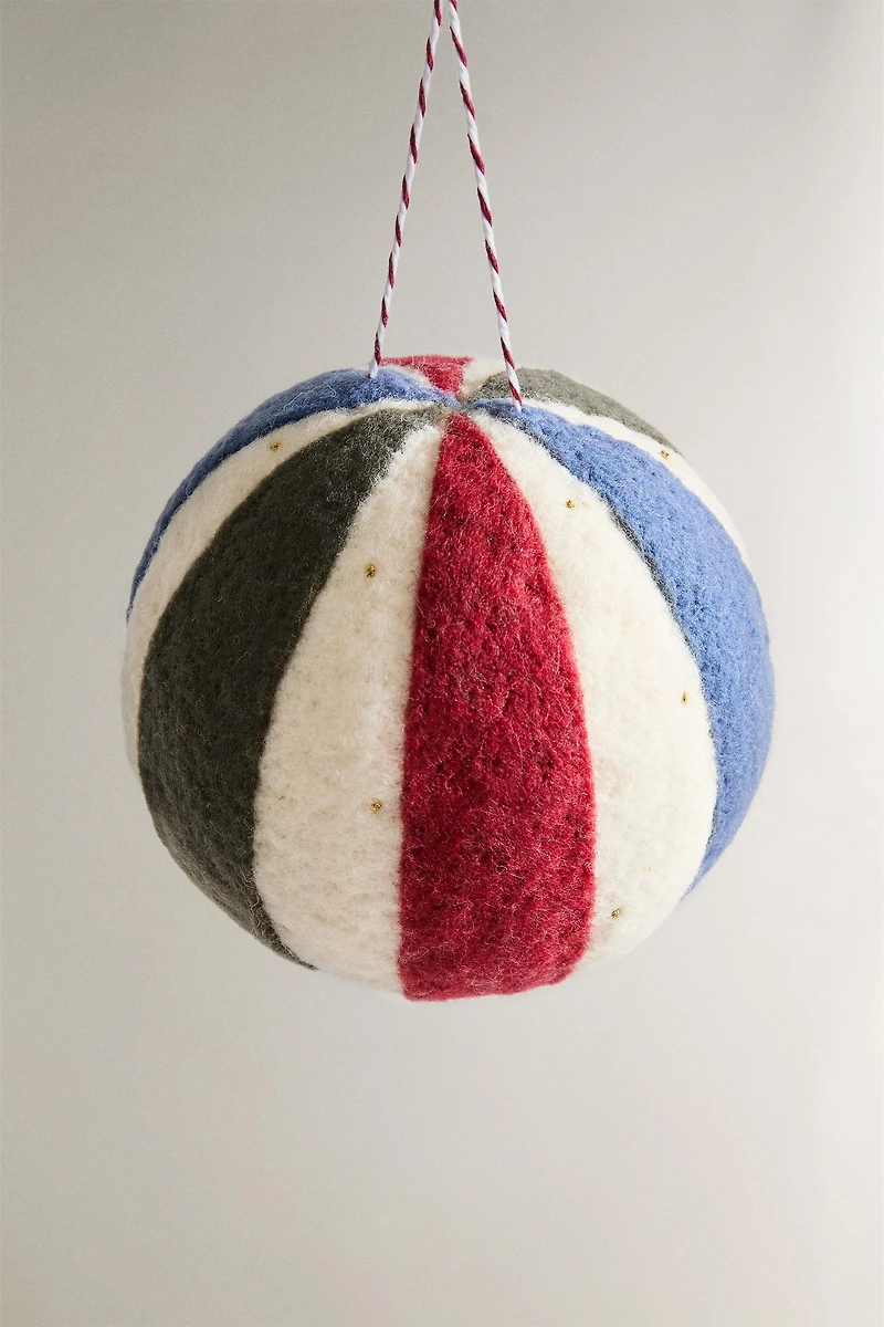 MULTICOLORED WOOL BALL CHRISTMAS TREE ORNAMENT