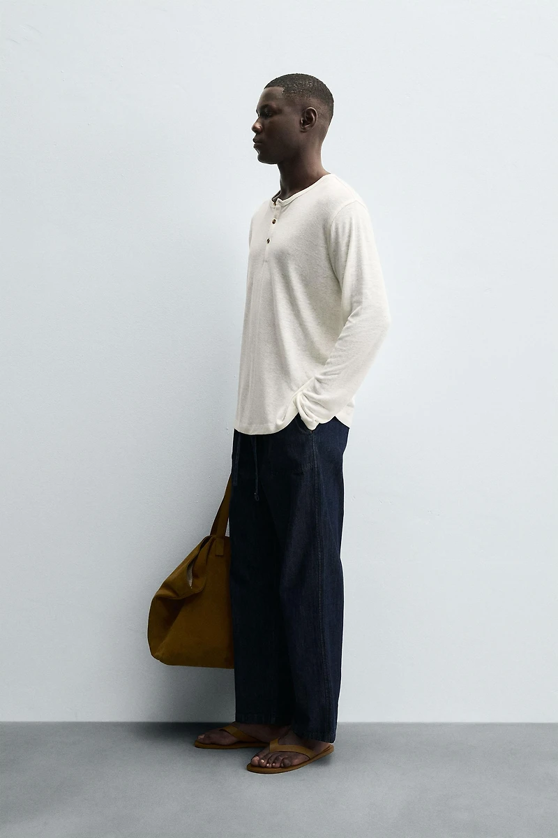HEMP-VISCOSE BUTTON NECK T-SHIRT