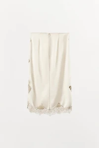 SATIN EFFECT LACE SKIRT