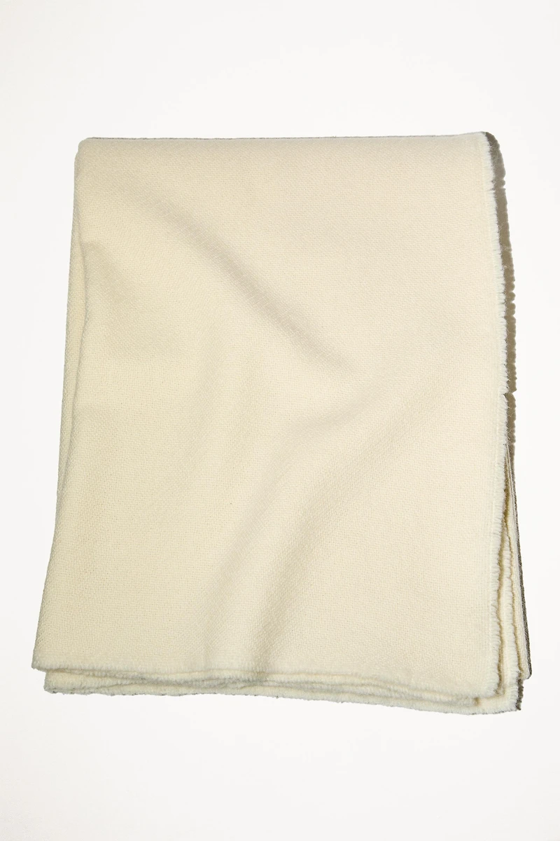 FRINGED SOFT BLANKET