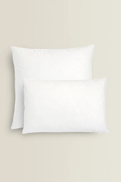 FEATHER PILLOW
