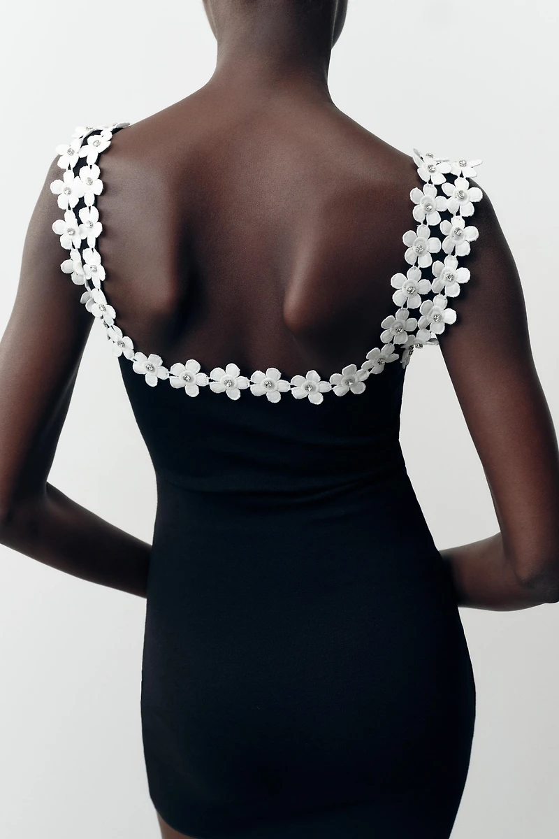 ROBE STRETCH FOURNITURES FLEURS