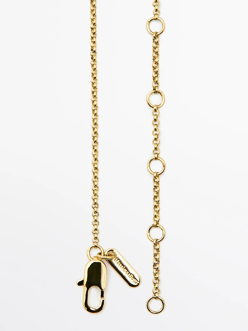 Chain necklace with beads