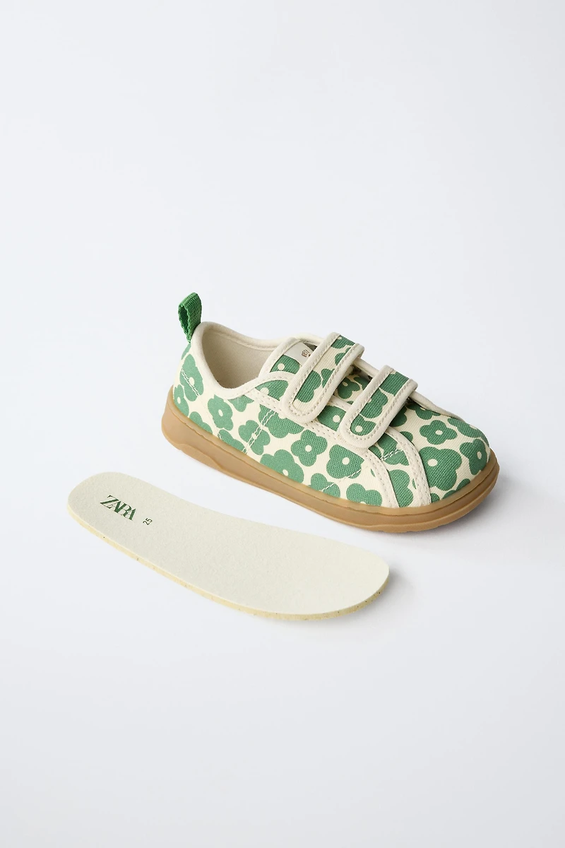 BAREFOOT SNEAKERS
