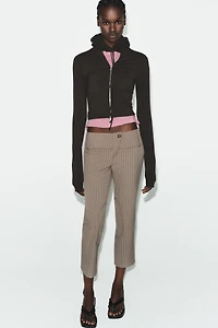 SEAMLESS CROPPED SWEATSHIRT