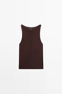 Fine-knit halter top