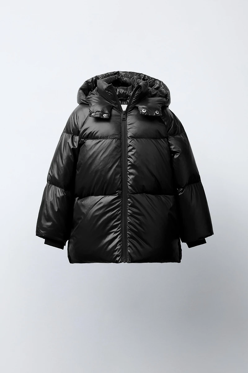 WATER REPELLENT AND WIND RESISTANT DOWN PUFFER COAT