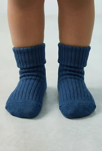 LOT DE QUATRE CHAUSSETTES COULEURS DANS UNE BOÎTE