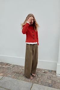 STRAIGHT-CUT SHOULDER-PAD JACKET