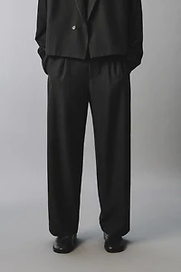 PINSTRIPE SUIT PLEATED PANTS