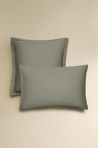 SATEEN PILLOWCASE WITH FESTOON DESIGN (300 THREAD COUNT)