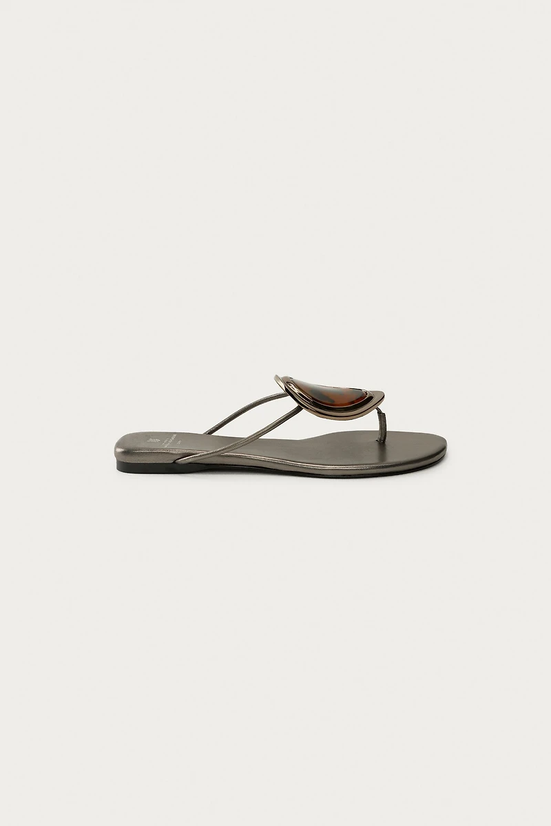 MARISA BERENSON X ZARA FLAT LEATHER SANDALS