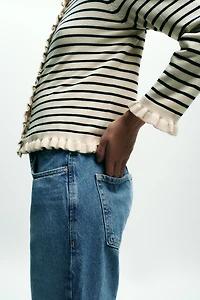 RUFFLED KNIT CARDIGAN