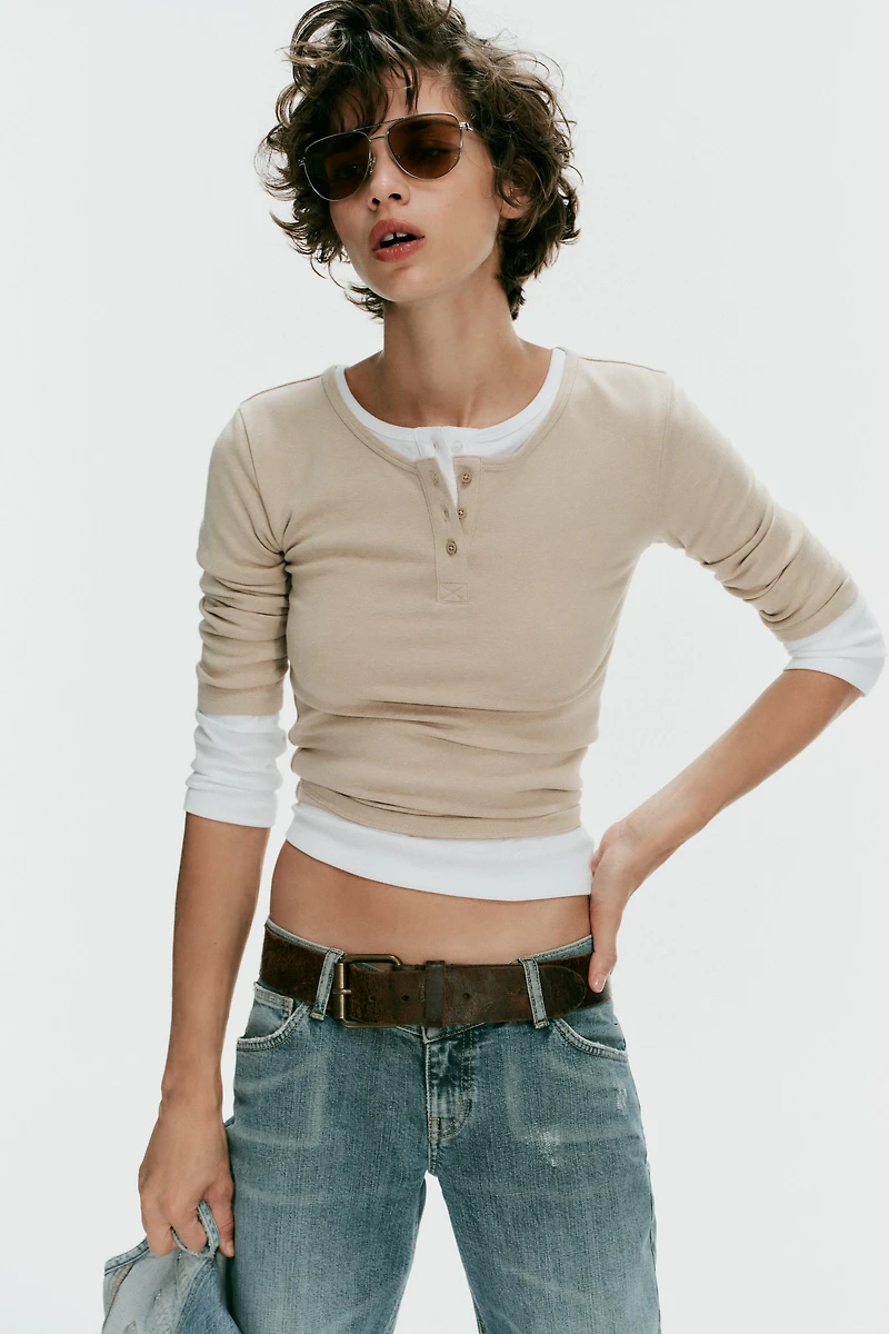 HENLEY T-SHIRT