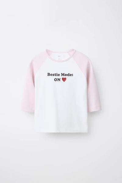 RAGLAN SLEEVE T-SHIRT WITH TEXT AND MODAL