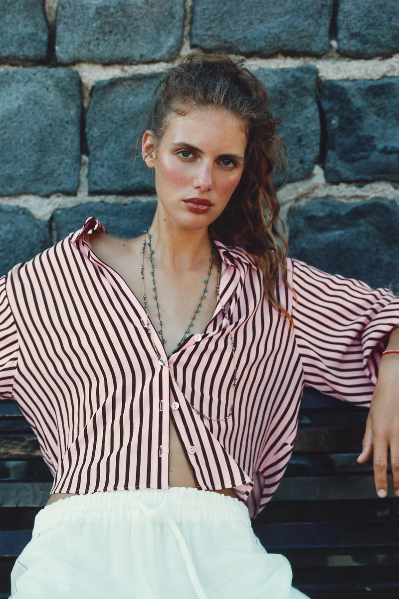 CHEMISE À RAYURES ET MANCHES BOUFFANTES