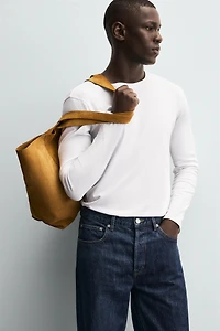 T-SHIRT BASIQUE SLIM FIT