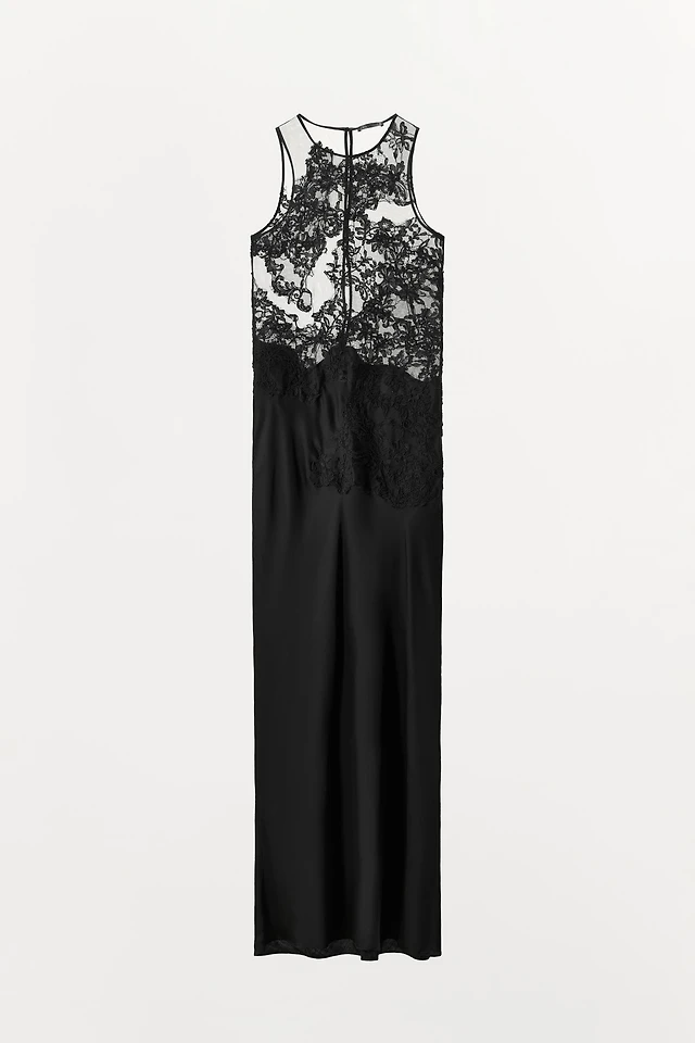 Zara LONG COMBINATION MESH LACE DRESS at Mall of America in Bloomington, MN