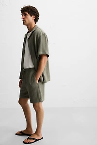 JACQUARD TEXTURED SHORTS