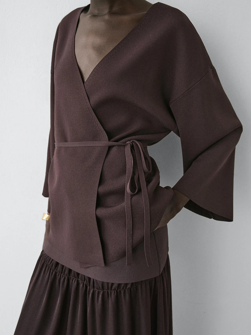 Kimono fluide en maille avec ceinture