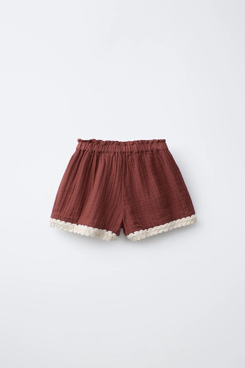 MIXED TEXTURE CROCHET SHORTS